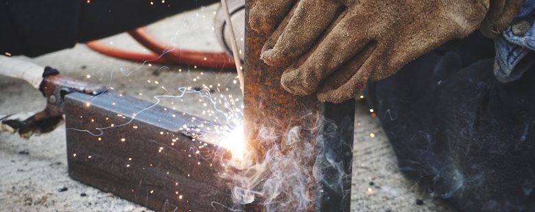 Kontraktor-Signage-Digital-Printing-untuk-Toko-Kantor-dan-Mall-Ini-Rekomendasinya-Melatidisain